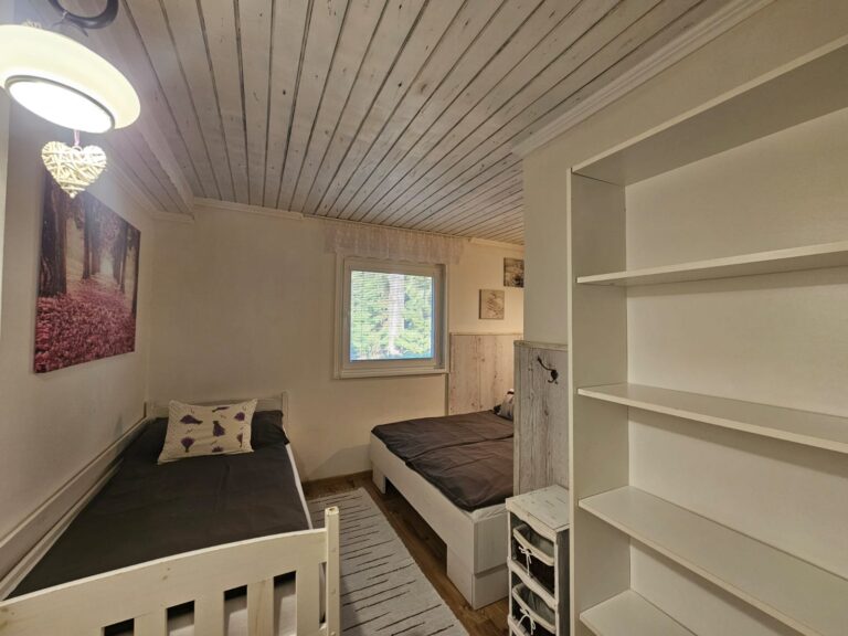 WhatsApp Image 2025-11-12 at 15.22.57 (2)