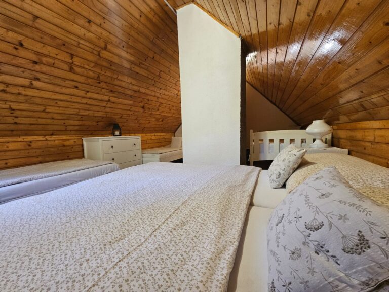 WhatsApp Image 2025-11-12 at 15.22.58 (6)